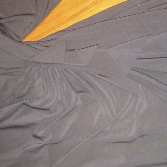 BLACK LABEL DRESS - Picture 2 of 4